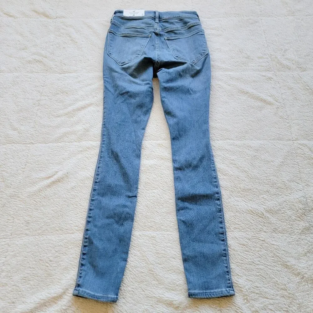 Hollister 0S Curvy Distressed High Rise Jean Legging - Picture 3 of 4